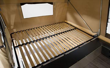 sotorska brako prikolica cabanon mercury letveno lezisce t